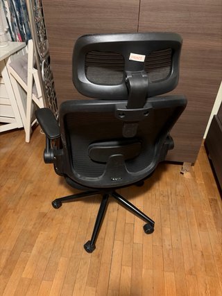 Silla de oficina ergonómica negra