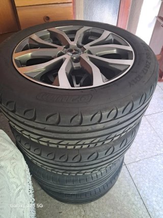 Llantas R17 con Neumáticos