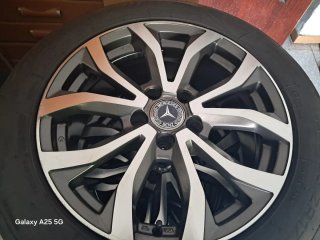Llantas R17 con Neumáticos