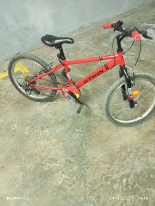 Bicicleta Btwin Roja
