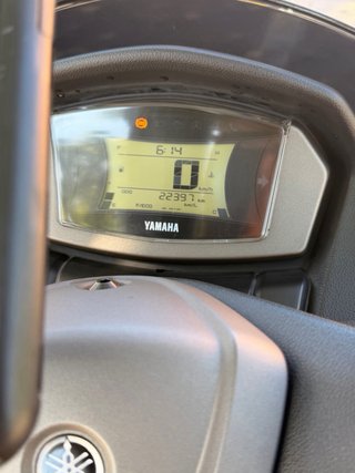 Yamaha NMAX 2024 Gris