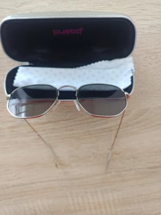 Gafas Custo Negras y Plateadas