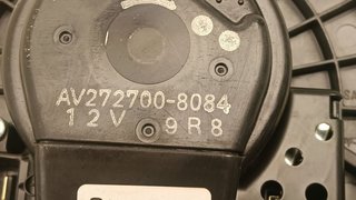 MOTOR CALEFACCION TOYOTA AURIS (E18) 1AD AV272700