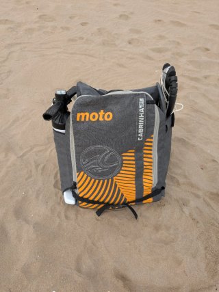 Pack Kitesurf Cabrinha Moto 9m + Tabla + Arnés