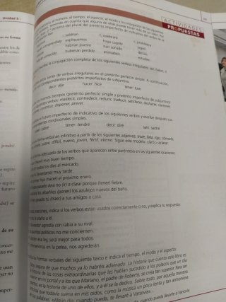 Lengua castellana y literatura, 1o Bachillerato