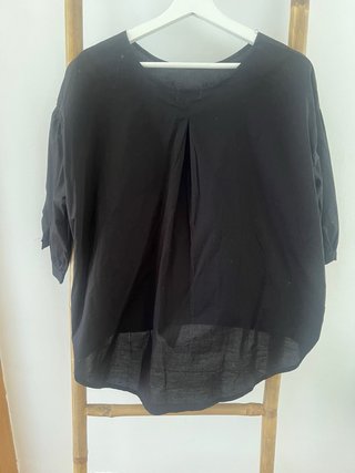 Blusa de chica. Marca October. Talla L