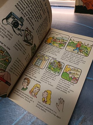 2 libros EXPLORANDO Y HALLANDO RUTAS + MONTES UNIVERSALES. JUEGOS DE INTERIOR Y BOSQUE