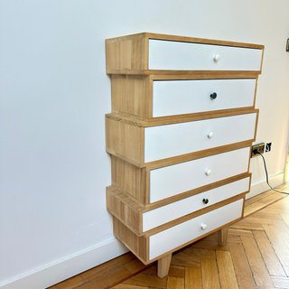 Cajonera blanca y madera