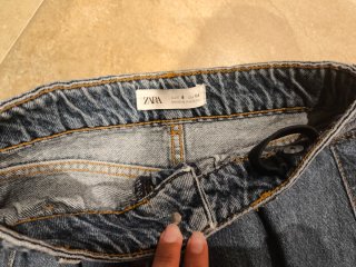 Lote 2 faldas Zara y Benetton 8 años