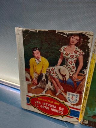 7 novelas PULP , Lagrimas para patricia, El elefante blanco, Después de medianoche y mas