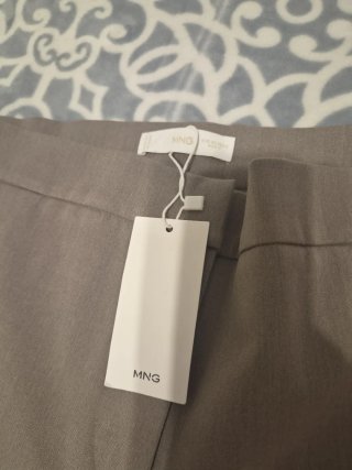 Pantalón de vestir, wideleg. Tiro medio