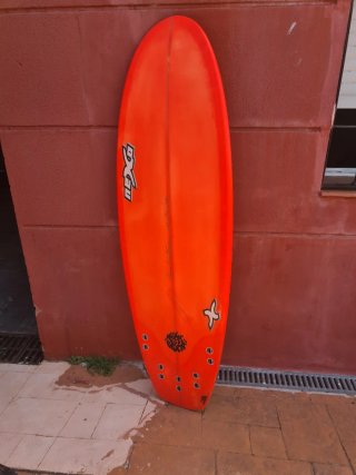 Tabla de surf naranja Nexo
