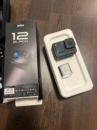 GoPro Hero 12 + accesorios
