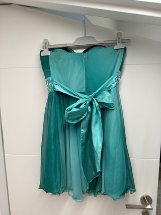 Vestido de fiesta verde degradado