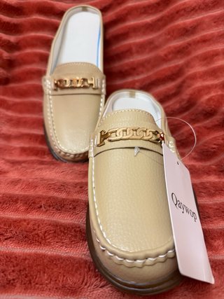 Mocasines Nude. Nuevos a estrenar.