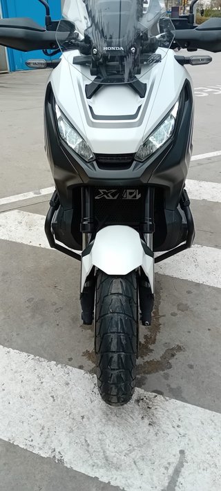 Honda X-ADV 2019 Negra/Blanca