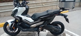 Honda X-ADV 2019 Negra/Blanca