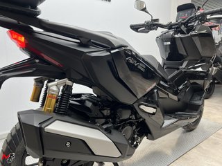HONDA ADV 350 2025 8593 kms.