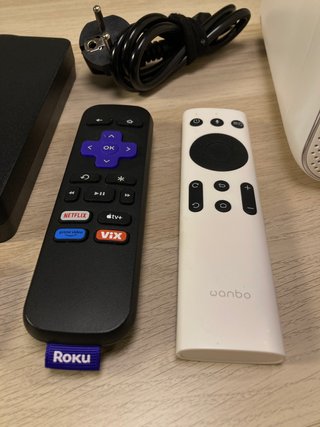 CineCasa: Proyector WanboT6 + Pantalla 2,5m + Roku