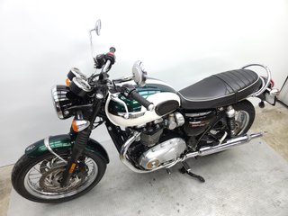 TRIUMPH BONNEVILLE T120 2018 7948 kms.