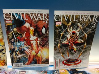 cómic, Civil War 01 AL 7 + Primera Linea. Completa. (2007) más extras (PERIÓDICO)