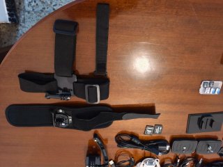 GoPro Hero Black + 5 memoria + accesorios