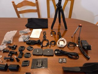 GoPro Hero Black + 5 memoria + accesorios