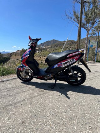 Yamaha Jog Scooter Automática