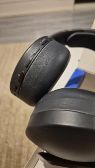 Auriculares y Disco Duro Externo 2T PLASTATION