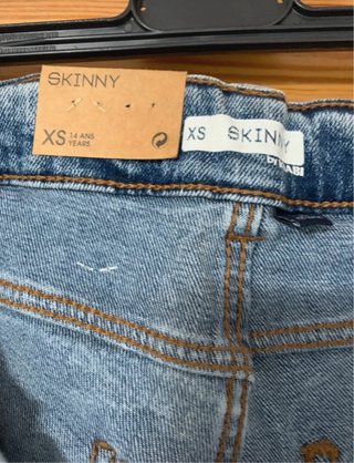 Pantalón skinny azul