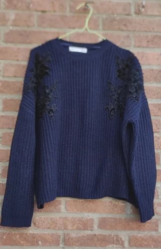 Lote camiseta, falda y jersey azul