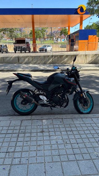 Yamaha MT-03 Negra/Gris