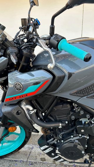 Yamaha MT-03 Negra/Gris