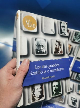 5 tomos, libros LOS MAS, tapa dura
