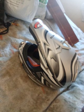 Casco Moto Plata y Negro