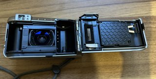 Minolta Riva Zoom 125 Fotocamera Compatta Vintage