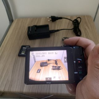 Nikon Coolpix S6100 16MP 7x Zoom Touchscreen
