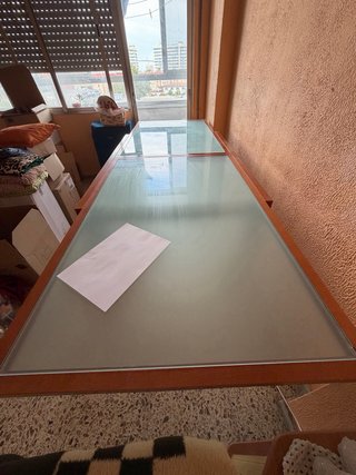 Mesa de comedor madera y cristal