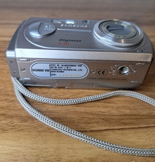Samsung Digimax V50 Fotocamera Digitale 5MP