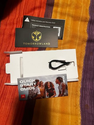 JBL Flip 7 Tomorrowland Edición Limitada