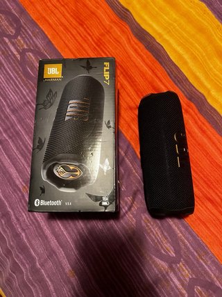 JBL Flip 7 Tomorrowland Edición Limitada