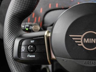 MINI MINI Countryman John Cooper Works ALL4 221 kW (301 CV)