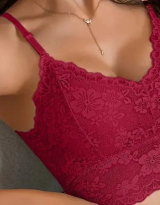 Bralette encaje rojo nuevo talla L