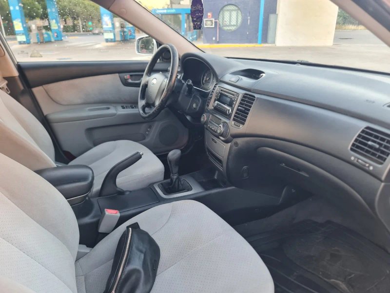 KIA Magentis 2008 - foto 1