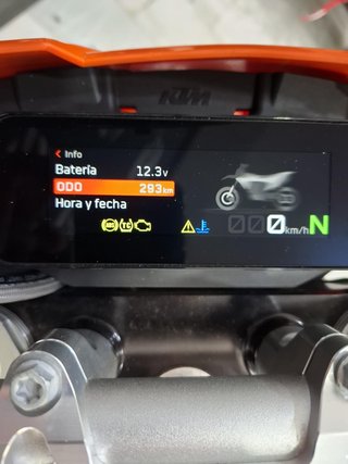 KTM 690 Enduro R 2026 | 293 km