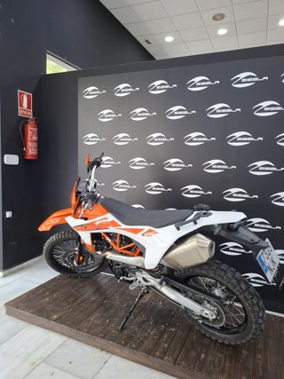 KTM 690 Enduro R 2026 | 293 km