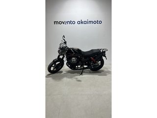 Moto Guzzi V7 Stone