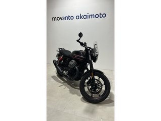 Moto Guzzi V7 Stone
