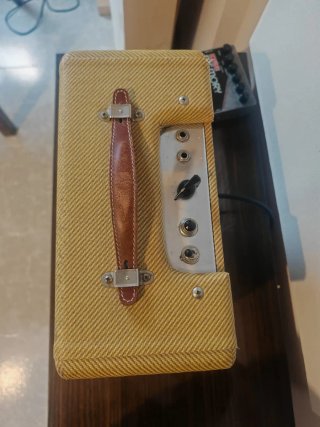 Amplificador Fender Champ 57