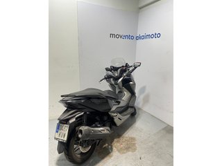 Honda Forza 300